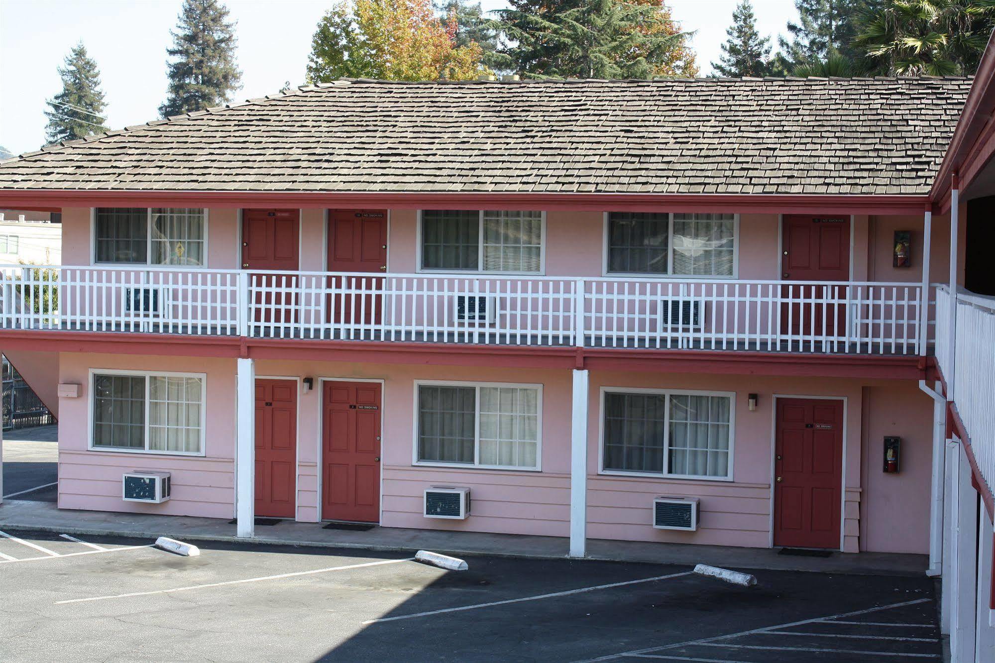 National 9 Motel Santa Cruz Eksteriør billede